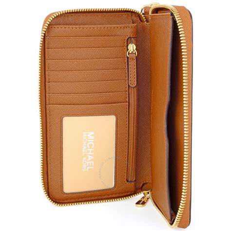 michael michael kors jet set large smartphone wristlet|michael michael kors jet set large wristlet.